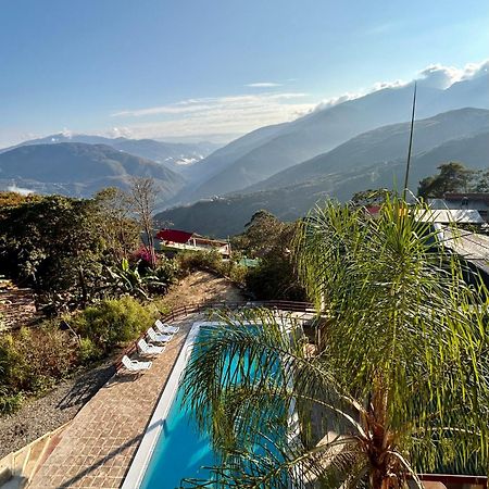 Villa Camila Hostel Coroico Εξωτερικό φωτογραφία
