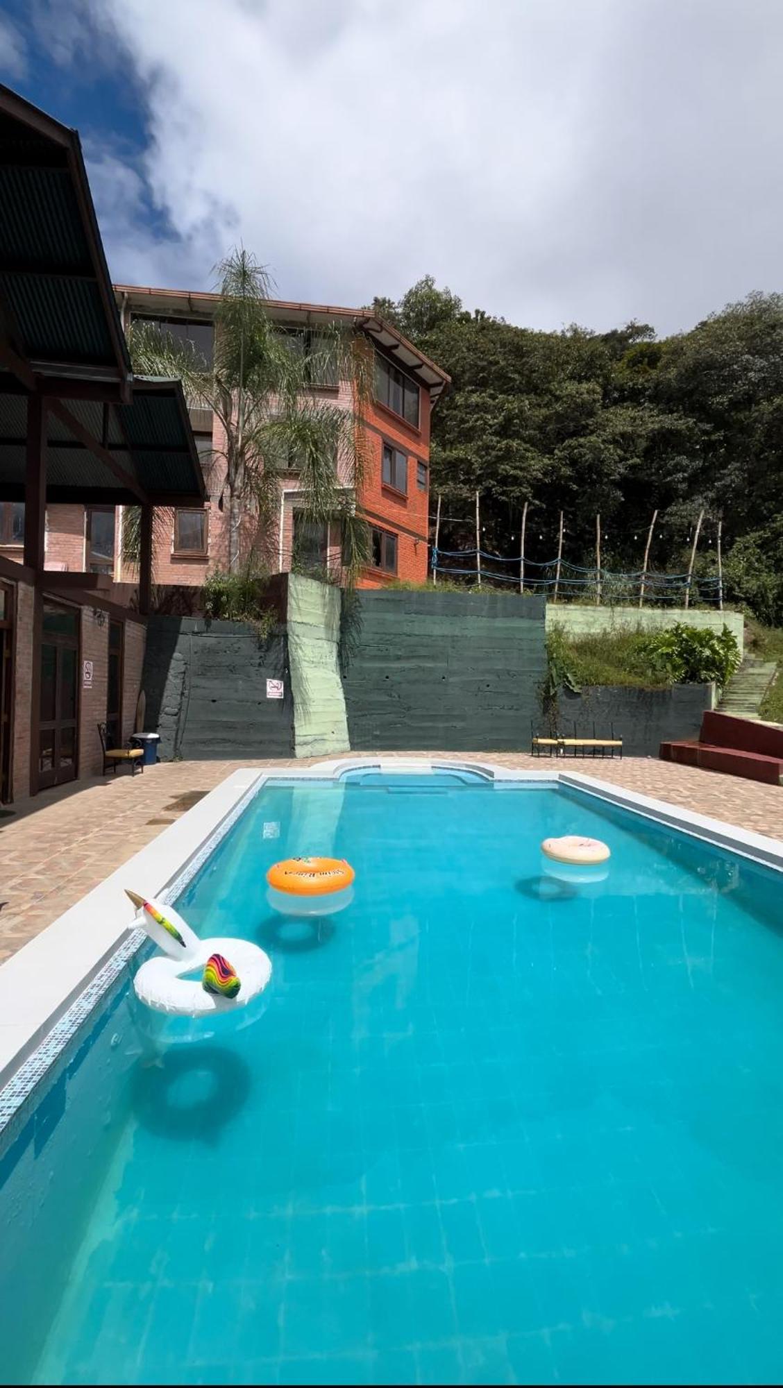 Villa Camila Hostel Coroico Εξωτερικό φωτογραφία